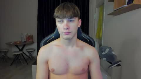 MARKPVT IS OPEN online show from 12-20-25, 03:35