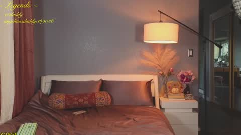  Stella online show from 12-15-24, 12:07