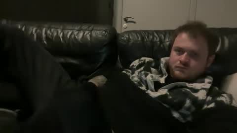 Snapshot of _stevie___ chatting on 02-27-26, 10:32 _stevie___ online show from 02-27-26, 10:32