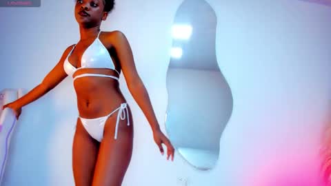 _storm_01 online show from 11-19-25, 11:32