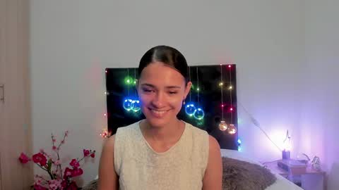 Sussi online show from 12-21-24, 01:42