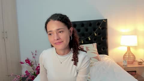 Sussi online show from 03-12-25, 07:28