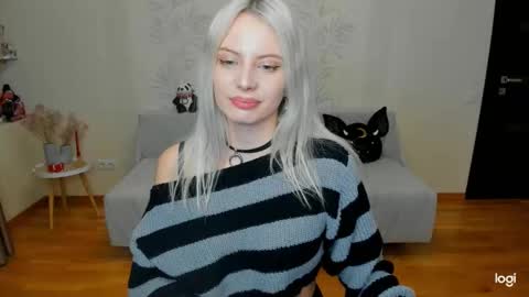 Marie online show from 02-17-25, 07:10