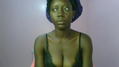 Snapshot of _sweet_gabriella chatting on 10-21-25, 04:13 Gabriella online show from 10-21-25, 04:13