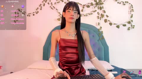 Jennie online show from 12-21-24, 01:42