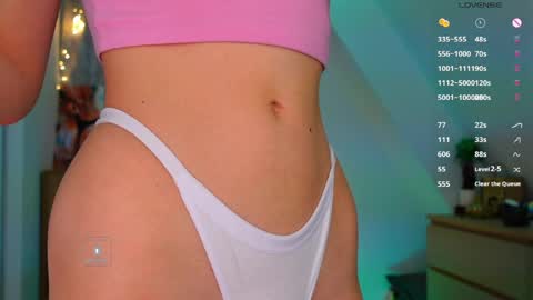 Snapshot of _sweetcams_ chatting on 04-05-26, 08:11 Dasha online show from 04-05-26, 08:11