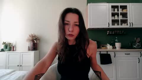 Snapshot of _the_death_killer_ chatting on 03-12-26, 02:45 Mia online show from 03-12-26, 02:45