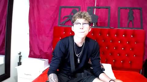 Thomas online show from 02-16-25, 12:19