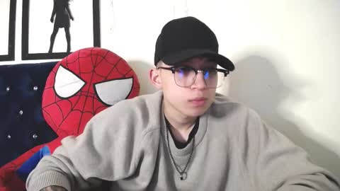 Snapshot of _thomas_hot_ chatting on 11-15-25, 06:00 Thomas online show from 11-15-25, 06:00