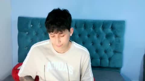 Thomas online show from 12-18-25, 03:23