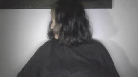 Snapshot of _tokyo01 chatting on 12-19-24, 12:13 Tokyo01 online show from 12-19-24, 12:13