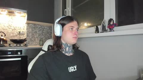 _torfin_ online show from 02-20-25, 09:09