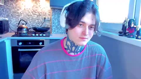 _torfin_ online show from 02-03-26, 06:40