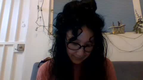 _tutti_frutti_ online show from 12-31-24, 03:34