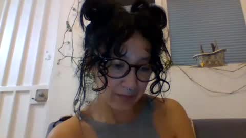 _tutti_frutti_ online show from 01-17-25, 04:39