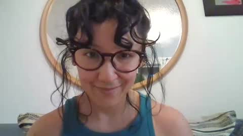 _tutti_frutti_ online show from 10-16-25, 03:51