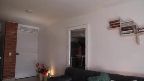 Snapshot of _vahos chatting on 11-20-25, 05:12 Anastasia Vahos online show from 11-20-25, 05:12