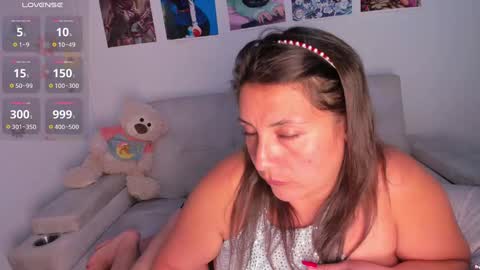 vanesa online show from 01-18-25, 11:00