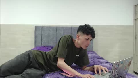 _vanie online show from 11-15-25, 06:00