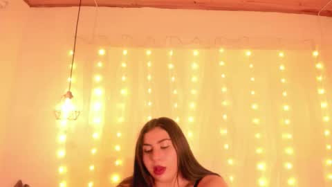 Karina online show from 11-20-25, 03:23