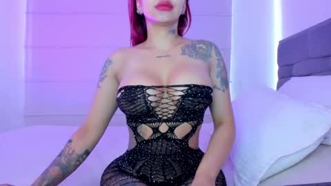 INSTAGRAM pinzon viviana online show from 02-25-26, 06:28