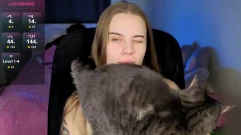 Snapshot of _wednesday_addams_ chatting on 09-22-25, 12:07 Vera online show from 09-22-25, 12:07