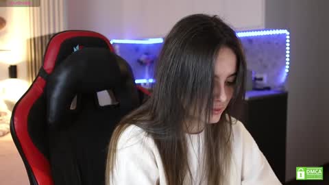 Kristina online show from 01-24-25, 11:37