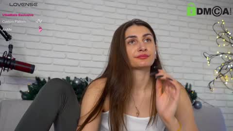 Lily online show from 01-10-25, 01:53