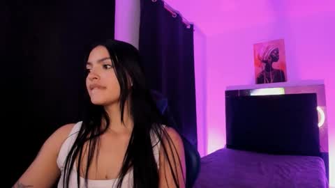 xiimena and danilo online show from 12-22-25, 03:14