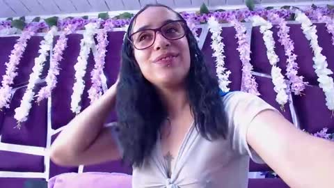 yeeeen online show from 01-16-25, 03:02