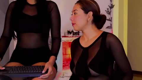 Macca and Ana online show from 12-23-24, 12:25