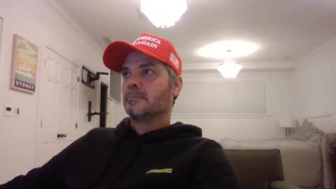 Zeus online show from 01-08-25, 01:32