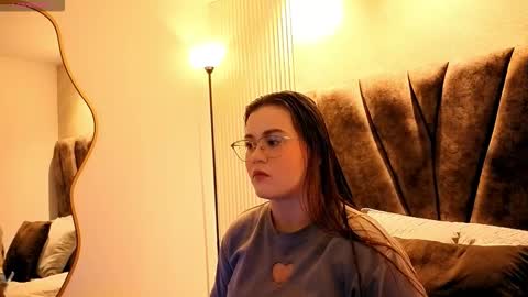 zoe online show from 02-05-26, 11:59