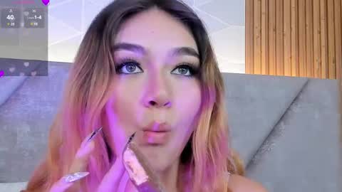 Daniela Brown online show from 03-08-25, 02:30