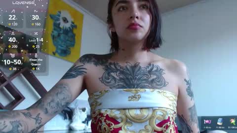 Zoe  online show from 10-21-25, 05:35