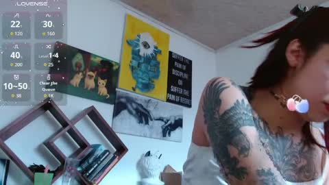 Zoe  online show from 04-12-26, 04:23