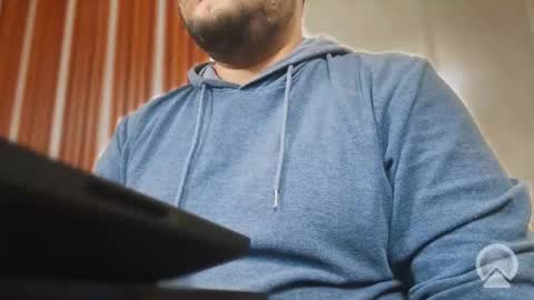 Sleepy owl online show from 10-13-25, 07:08