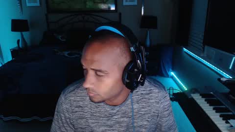 a4orce online show from 10-12-25, 02:43