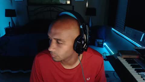 a4orce online show from 10-19-25, 01:39