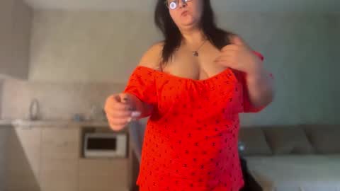        online show from 10-10-25, 01:48