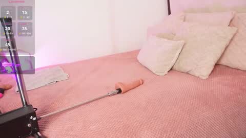 Alexandra  online show from 11-11-25, 09:42