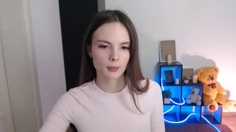 Snapshot of a_ariella_ chatting on 10-30-25, 01:34 a_ariella_ online show from 10-30-25, 01:34