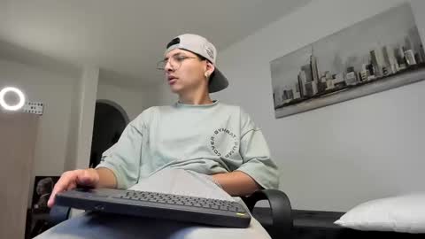 alejo online show from 03-11-25, 02:54