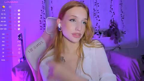 Snapshot of a_nice chatting on 11-22-25, 12:09 Anice online show from 11-22-25, 12:09