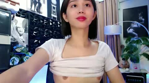 Lovely Yana  online show from 01-11-26, 08:52