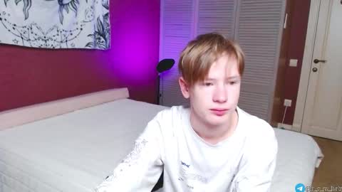 Kris Michael online show from 09-18-25, 02:19