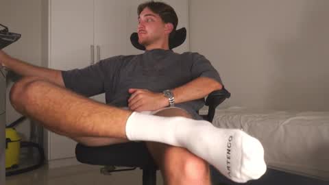 Snapshot of aalexxxxxx chatting on 02-21-26, 02:12 Alex online show from 02-21-26, 02:12