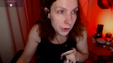 Katie online show from 02-09-25, 01:11