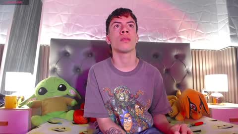 Aaron online show from 02-03-25, 07:31