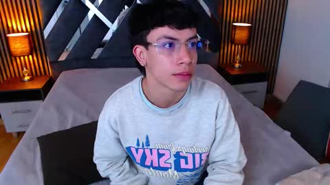 Aaron online show from 10-06-25, 12:57